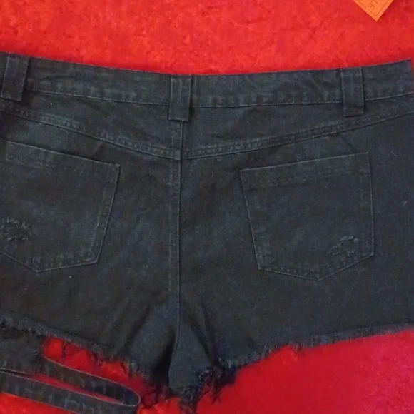 KILLSTAR FURY ROAD DISTRESSED GARTER SHORTS 4X Fits Like 1X - Picture 5 of 8